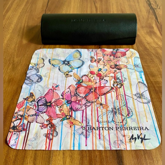 NWOT Barton Perreira case & cloth - Picture 15 of 15